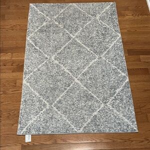 Sonoma Gray and White Geometric Area Rug